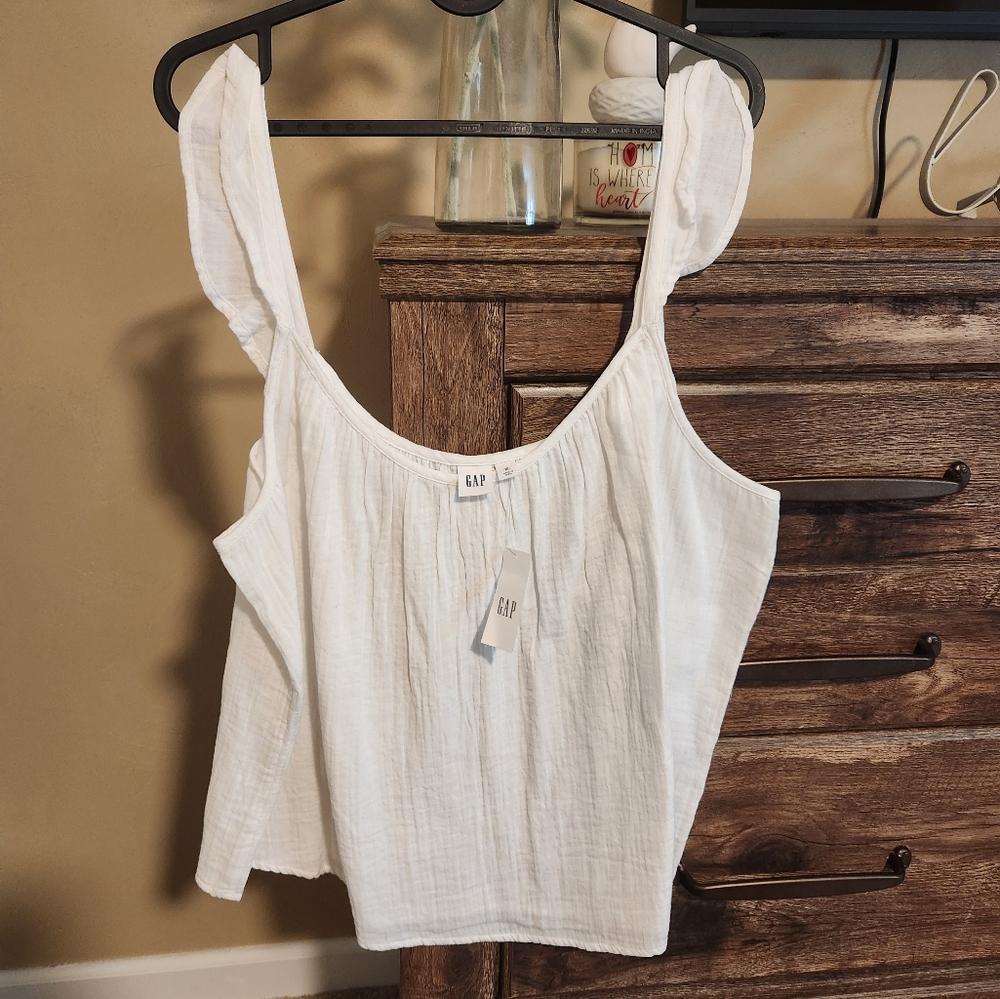 Gap Tank